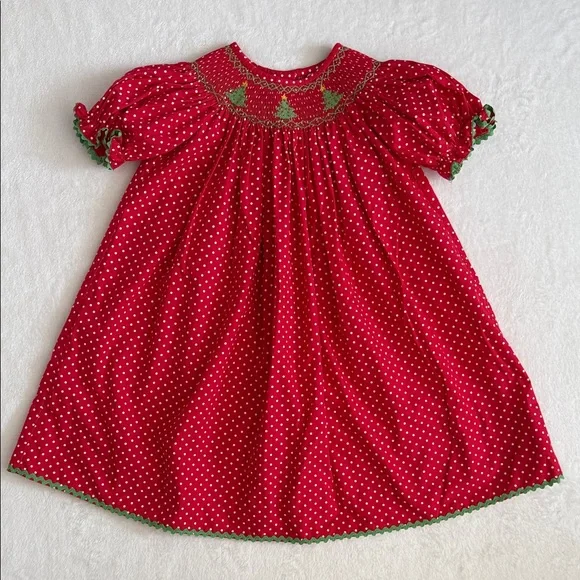 Shrimp & Grits Kids Dresses | Shrimp & Grits Kids | Smocked Christmas Tree Polka Dot Dress Red/White (5) | Color: Red/White | Size: 5G | Cutelittle's